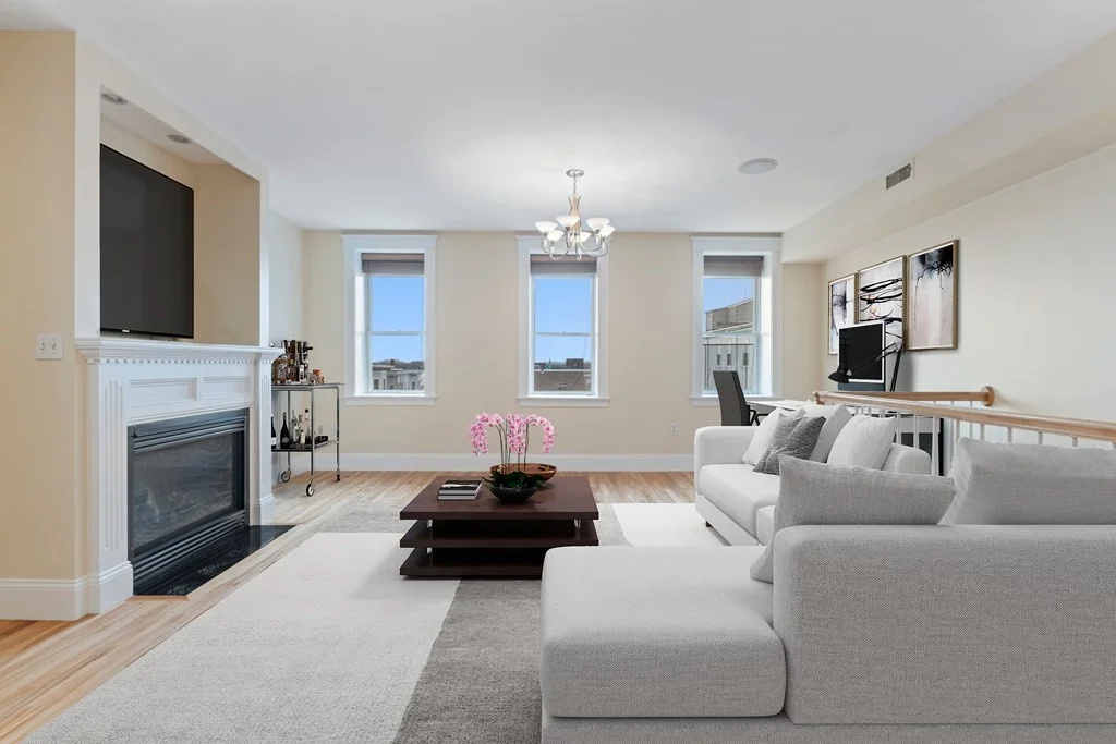 2 bed, 2 bath apartment for rent at 454 E 8th St Unit 3, South Boston