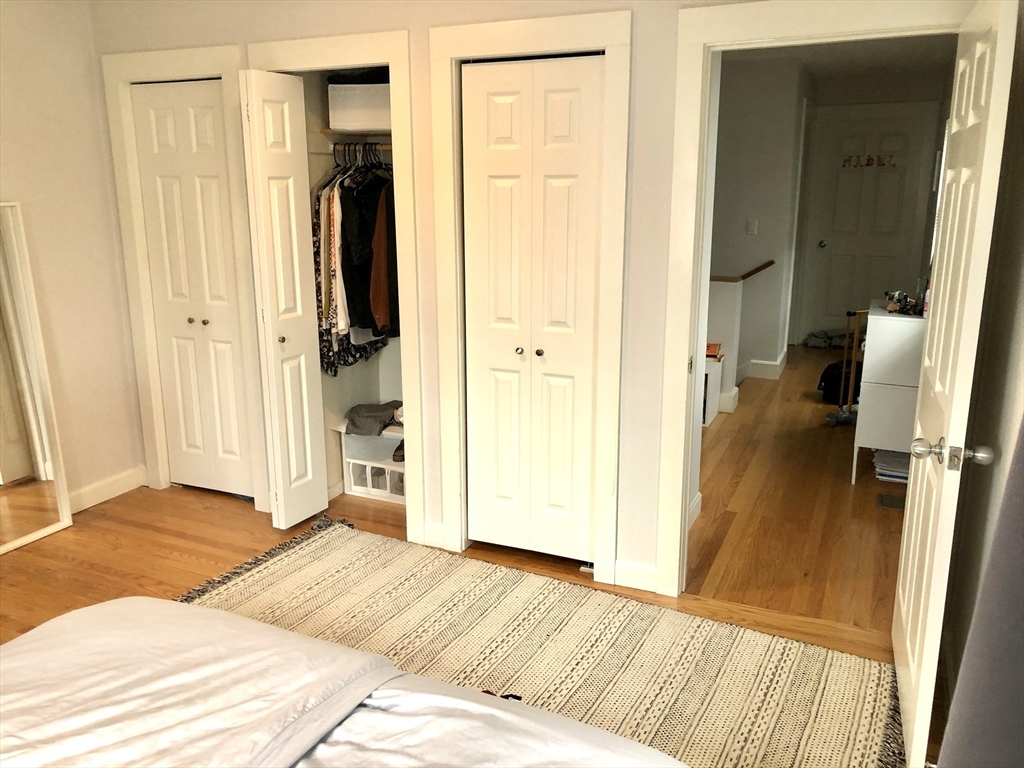 2 bed, 1 bath apartment for rent at 454 Franklin St Unit 454, Riverside — photo 13 of 17
