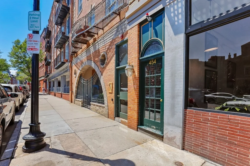 1 bed, 1 bath apartment for rent at 454 Hanover St Unit 4, North End — photo 20 of 23