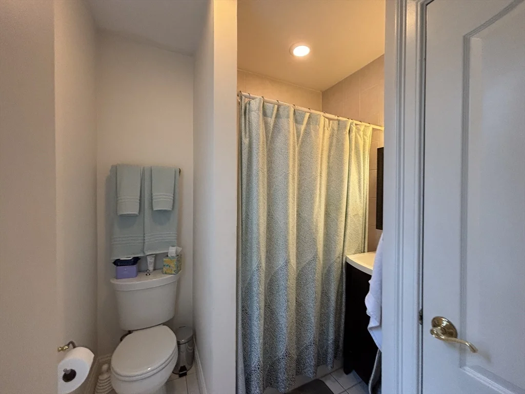 1 bed, 1 bath apartment for rent at 454 Hanover St Unit 8, North End — photo 5 of 7