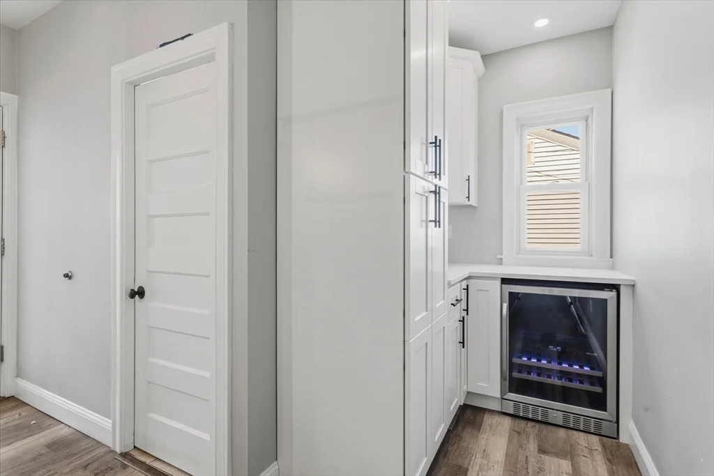 2 bed, 1 bath apartment for rent at 454 Quarry St Unit 454, Quincy — photo 6 of 29