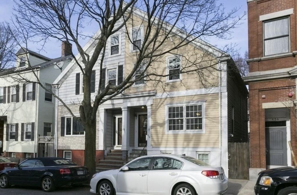 4 bed, 2 bath apartment for rent at 454 W 4th St, South Boston — photo 15 of 15