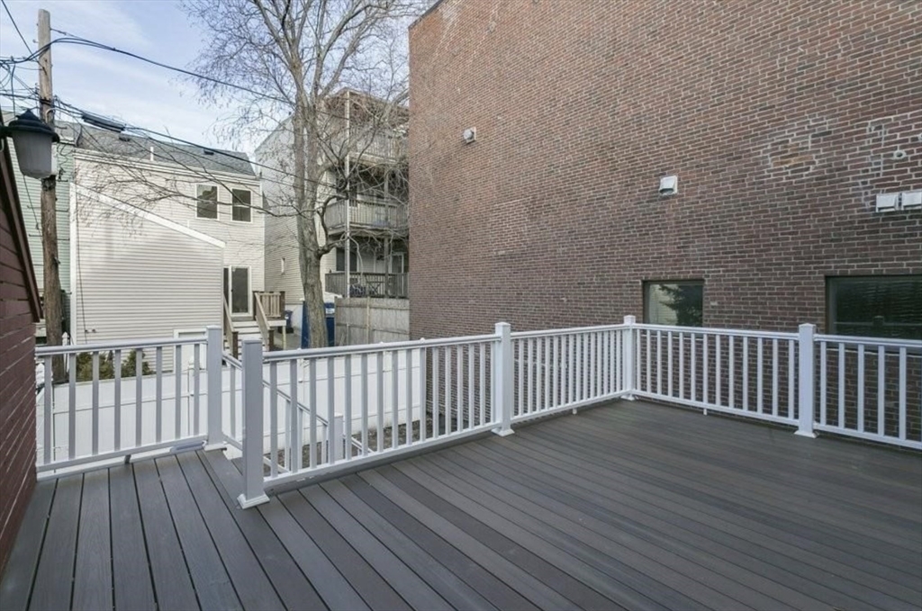 4 bed, 2 bath apartment for rent at 454 W 4th St, South Boston — photo 13 of 15
