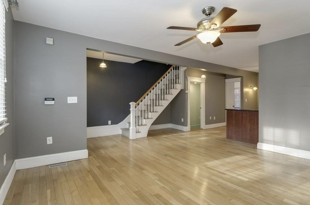 4 bed, 2 bath apartment for rent at 454 W 4th St, South Boston — photo 4 of 15