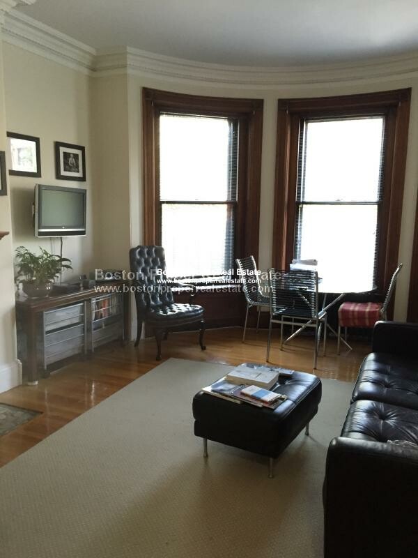 1 bed, 1 bath apartment for rent at 455 Beacon St Unit 3, Back Bay — photo 6 of 13