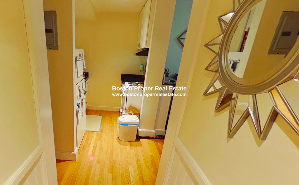 Studio bed, 1 bath apartment for rent at 455 Beacon St Unit 9, Back Bay — photo 2 of 9