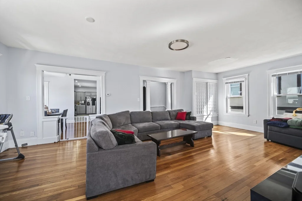 4 bed, 2 bath apartment for rent at 455 Broadway Unit 2, Winter Hill — photo 9 of 30