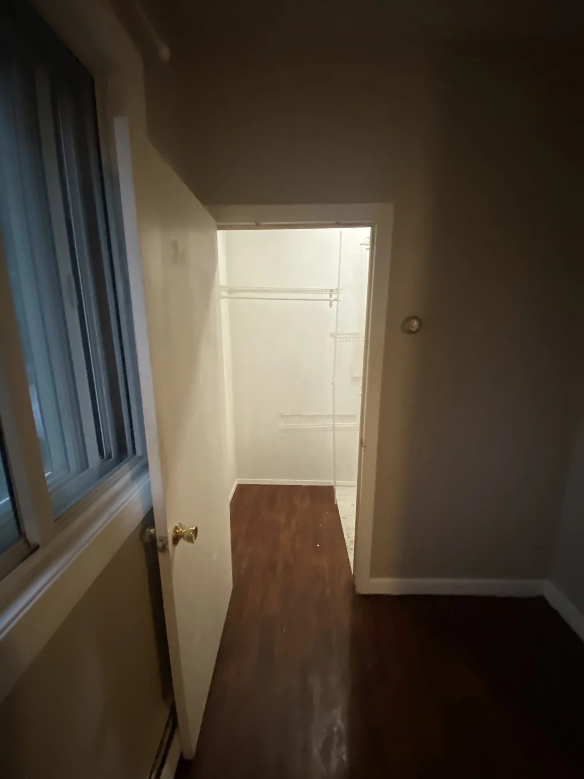 2 bed, 1 bath apartment for rent at 455 Frankfort St Unit 2, East Boston — photo 11 of 20