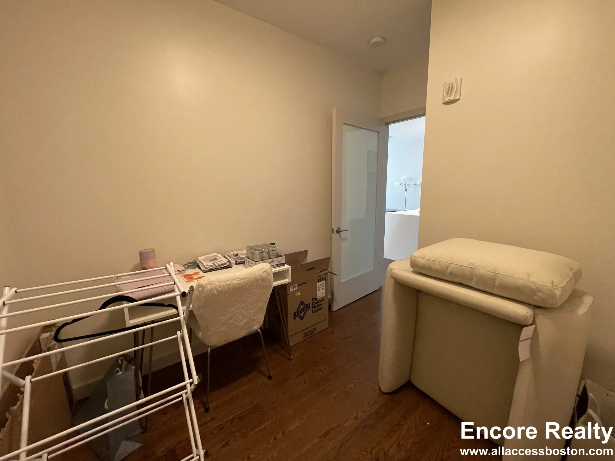 1.5 bed, 1 bath apartment for rent at 455 Harvard St Unit 204, North Brookline — photo 26 of 37