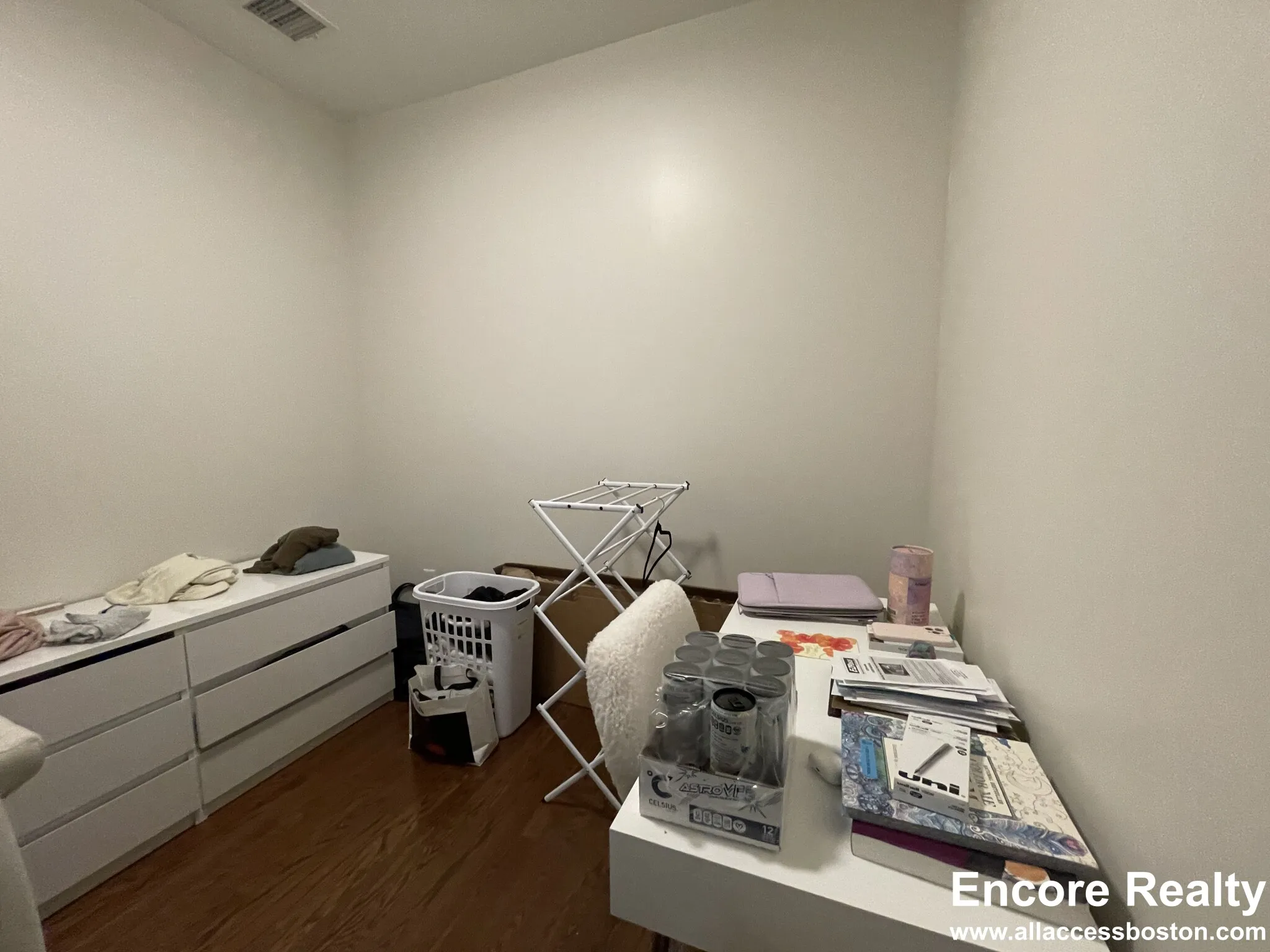 1.5 bed, 1 bath apartment for rent at 455 Harvard St Unit 204N, North Brookline — photo 16 of 26