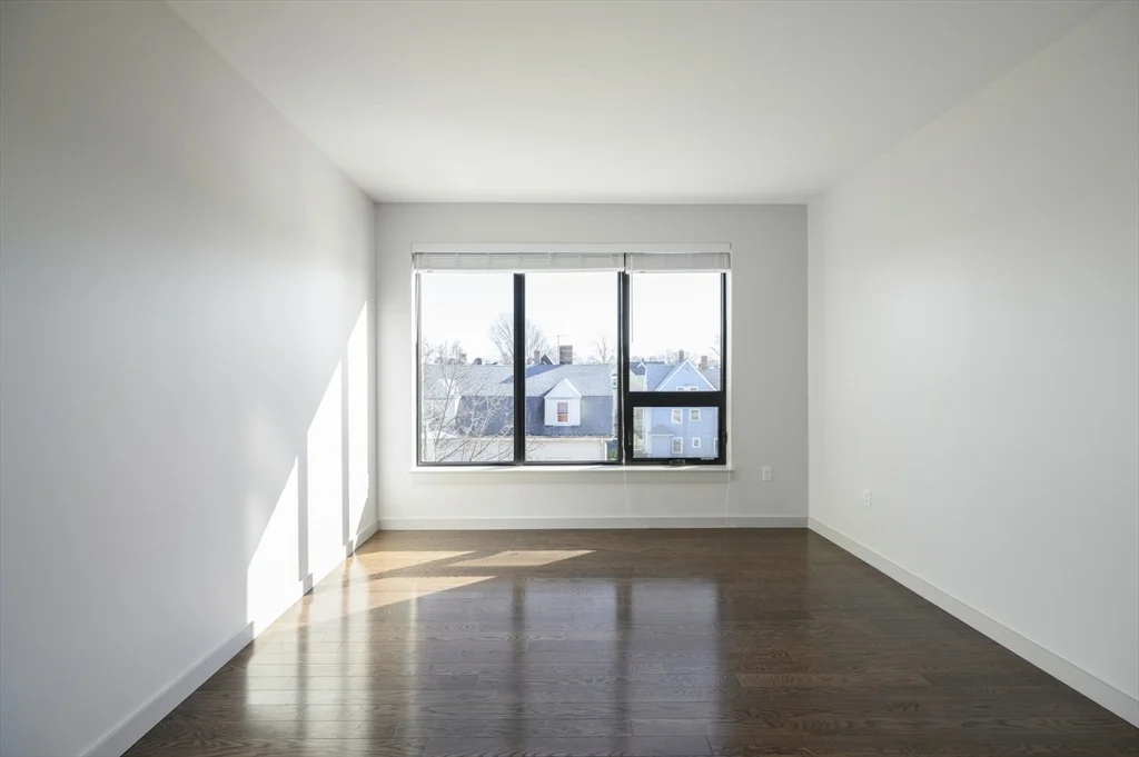 2 bed, 2 bath apartment for rent at 455 Harvard St Unit 404, Coolidge Corner — photo 8 of 15