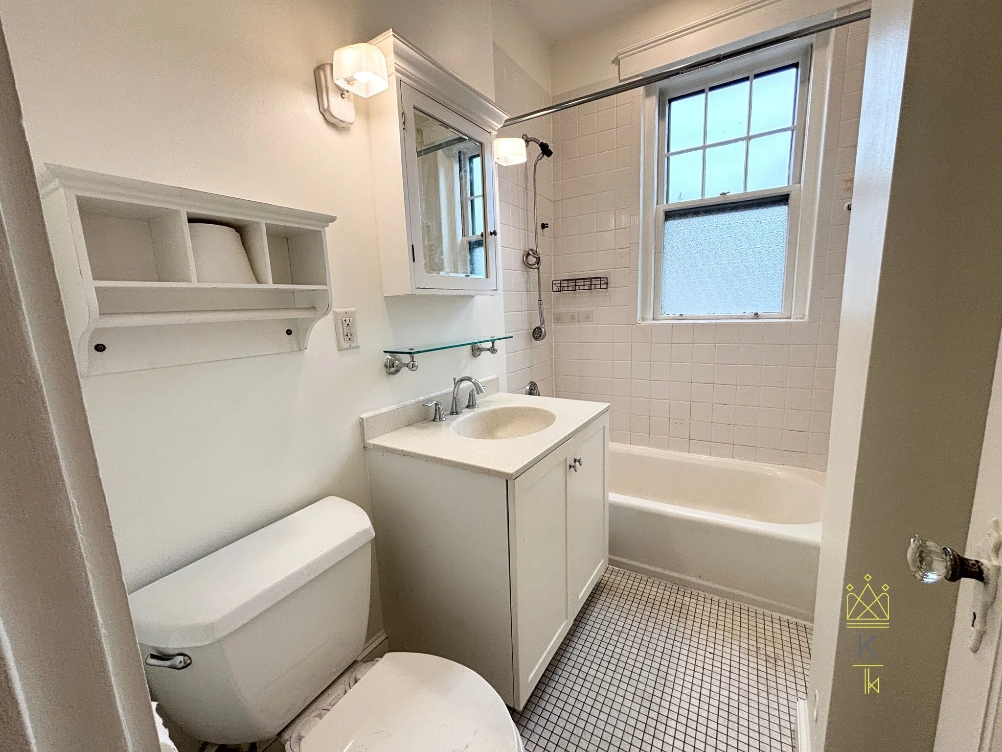 2 bed, 1 bath apartment for rent at 455 Washington St Unit 04, Coolidge Corner — photo 8 of 14