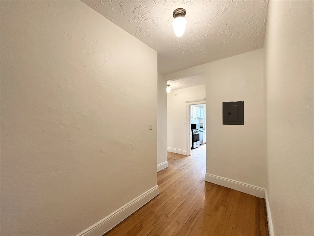 2 bed, 1 bath apartment for rent at 455 Washington St Unit 4, Coolidge Corner — photo 9 of 19