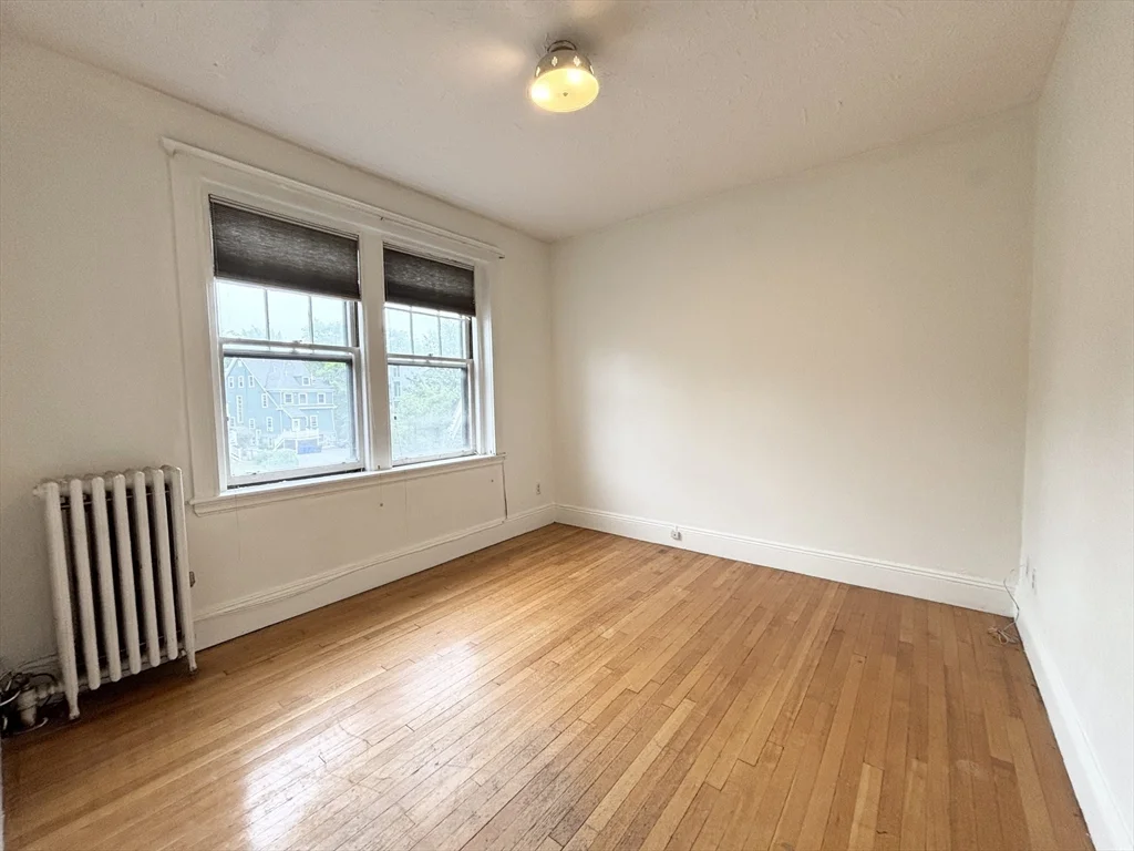 2 bed, 1 bath apartment for rent at 455 Washington St Unit 4, Coolidge Corner — photo 7 of 19