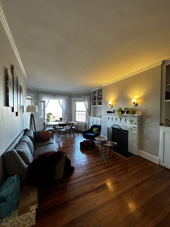 1 bed, 1 bath apartment for rent at 456 Beacon St Unit 10, Back Bay