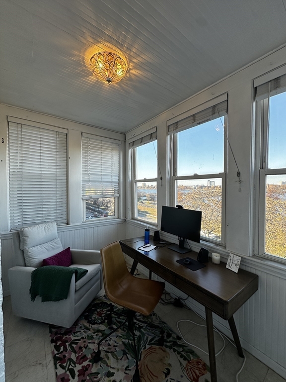 1 bed, 1 bath apartment for rent at 456 Beacon St Unit 10, Back Bay — photo 3 of 9
