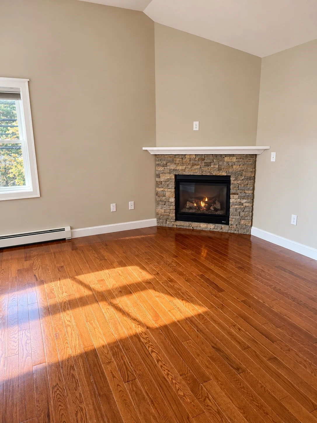 1 bed, 1 bath apartment for rent at 456 Main St Unit 2, Wilmington — photo 7 of 10