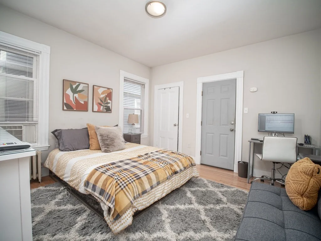 1 bed, 1 bath apartment for rent at 456 Medford St Unit 2, Somerville — photo 9 of 15