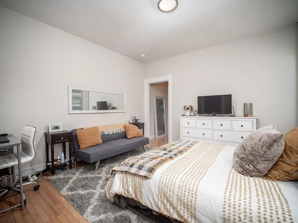 1 bed, 1 bath apartment for rent at 456 Medford St Unit 2, Somerville — photo 8 of 15