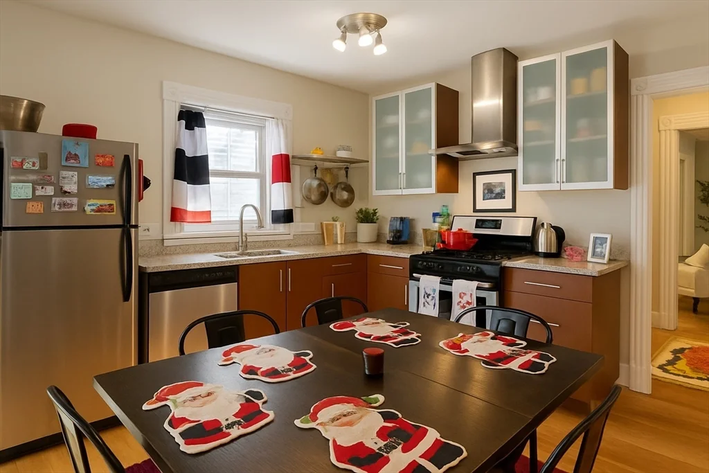 1 bed, 1 bath apartment for rent at 456 Medford St Unit 4, Winter Hill — photo 3 of 20