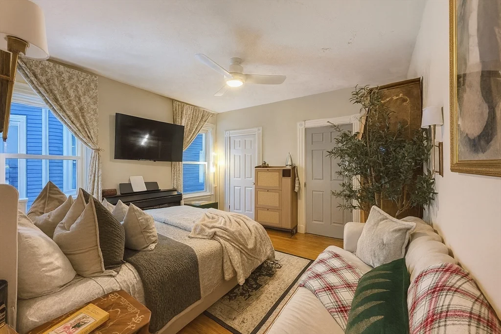 1 bed, 1 bath apartment for rent at 456 Medford St Unit 4, Winter Hill — photo 16 of 20