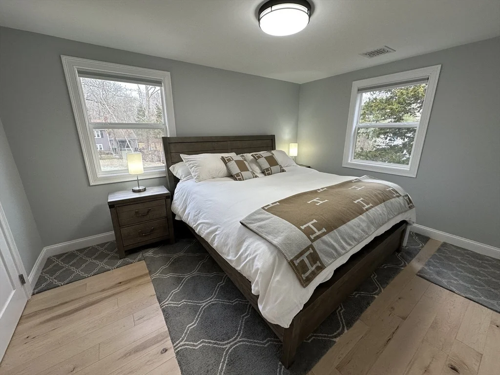 4 bed, 2 bath apartment for rent at 456 Parsonage St, Marshfield — photo 8 of 25