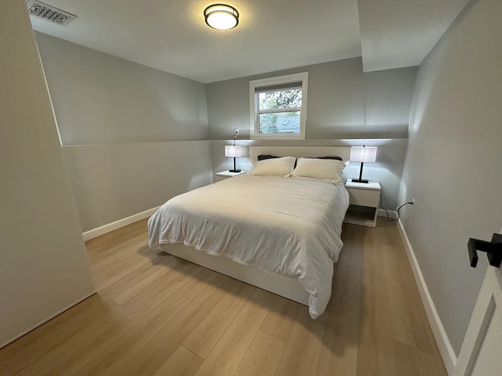 4 bed, 2 bath apartment for rent at 456 Parsonage St, Marshfield — photo 18 of 25