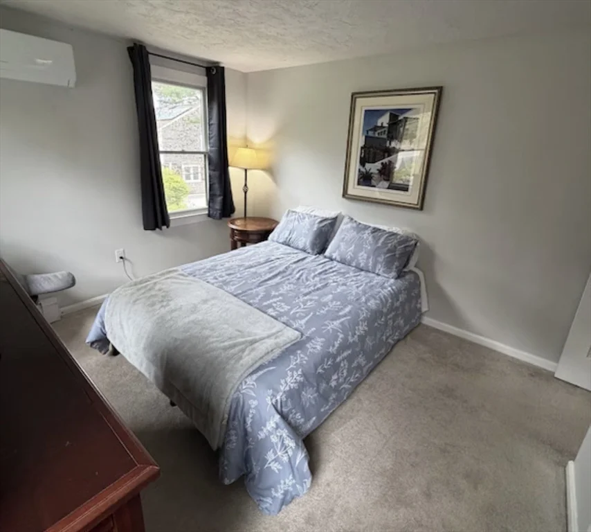 3 bed, 1 bath apartment for rent at 456 South River St, Marshfield — photo 10 of 12