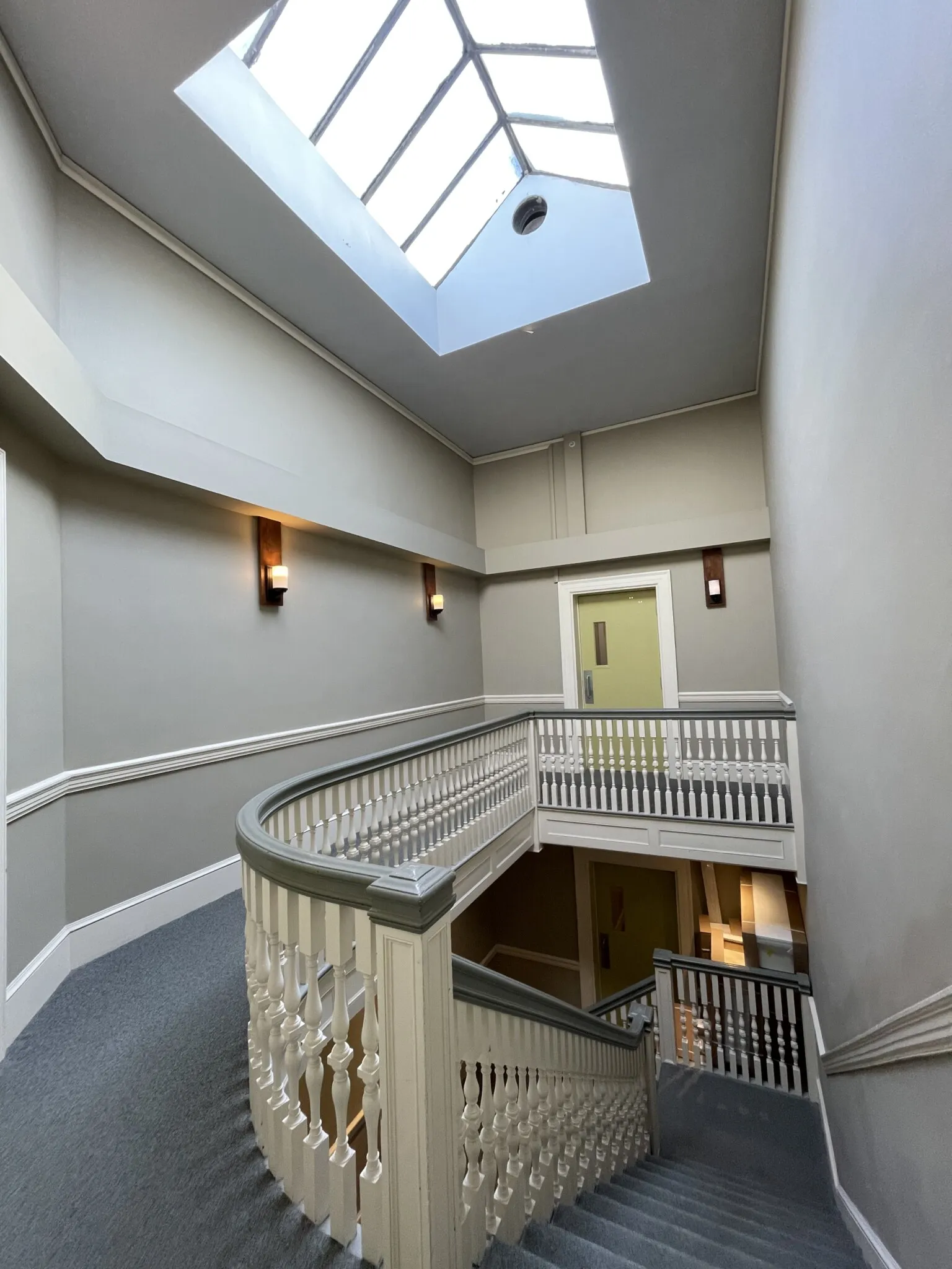 2 bed, 1 bath apartment for rent at 457 Centre St Unit 307, Newton Corner — photo 14 of 18