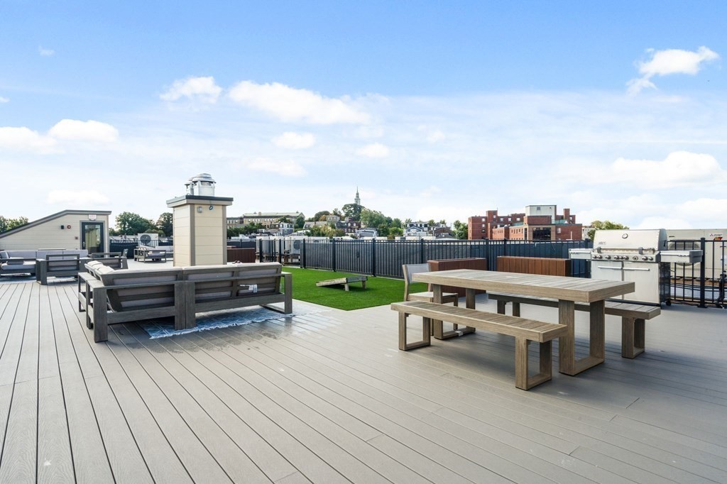 2 bed, 2 bath apartment for rent at 457 West Broadway Unit 301, South Boston — photo 16 of 22