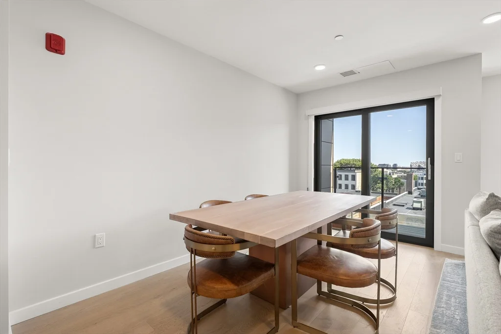2 bed, 2 bath apartment for rent at 457 W Broadway Unit 502, South Boston — photo 9 of 38