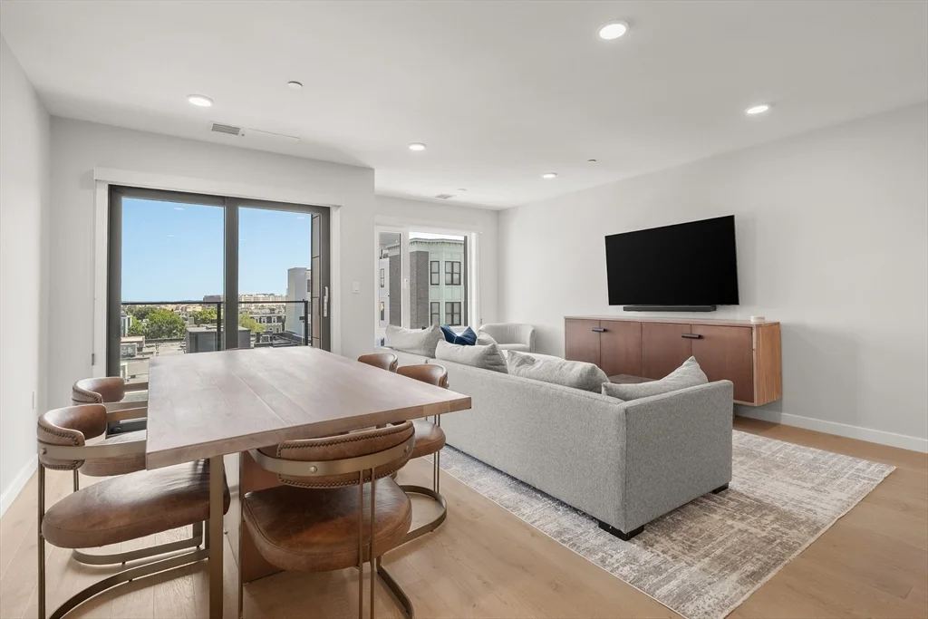2 bed, 2 bath apartment for rent at 457 W Broadway Unit 502, South Boston — photo 7 of 38
