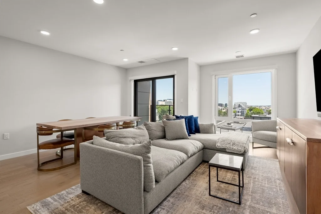 2 bed, 2 bath apartment for rent at 457 W Broadway Unit 502, South Boston — photo 10 of 38