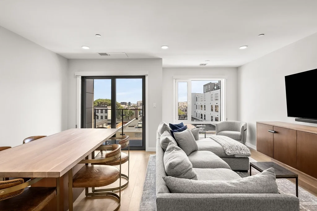 2 bed, 2 bath apartment for rent at 457 W Broadway Unit 502, South Boston — photo 12 of 38