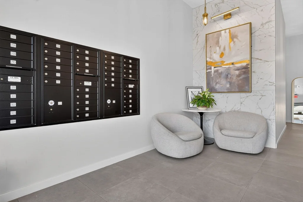 1 bed, 1 bath apartment for rent at 457 W Broadway Unit 504, South Boston — photo 18 of 21