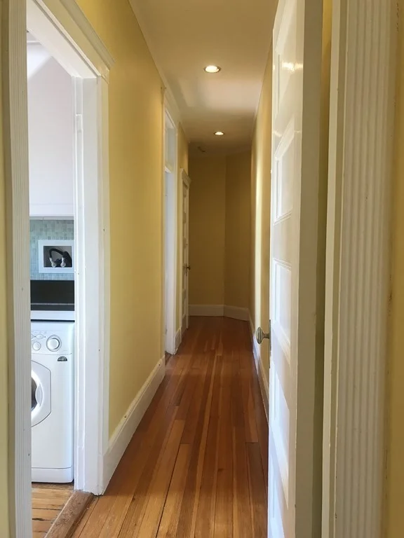 1 bed, 1 bath apartment for rent at 457 Washington St Unit 13, Newton — photo 14 of 32