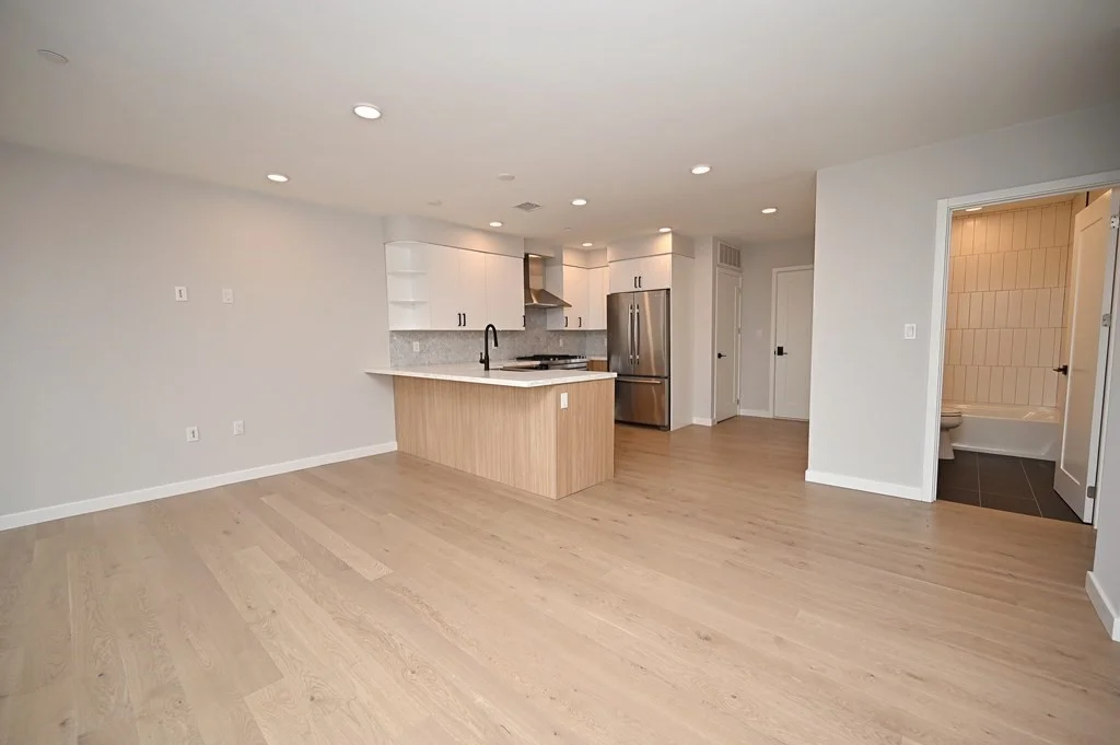 2 bed, 2 bath apartment for rent at 457 West Broadway Unit 303, South Boston — photo 4 of 13