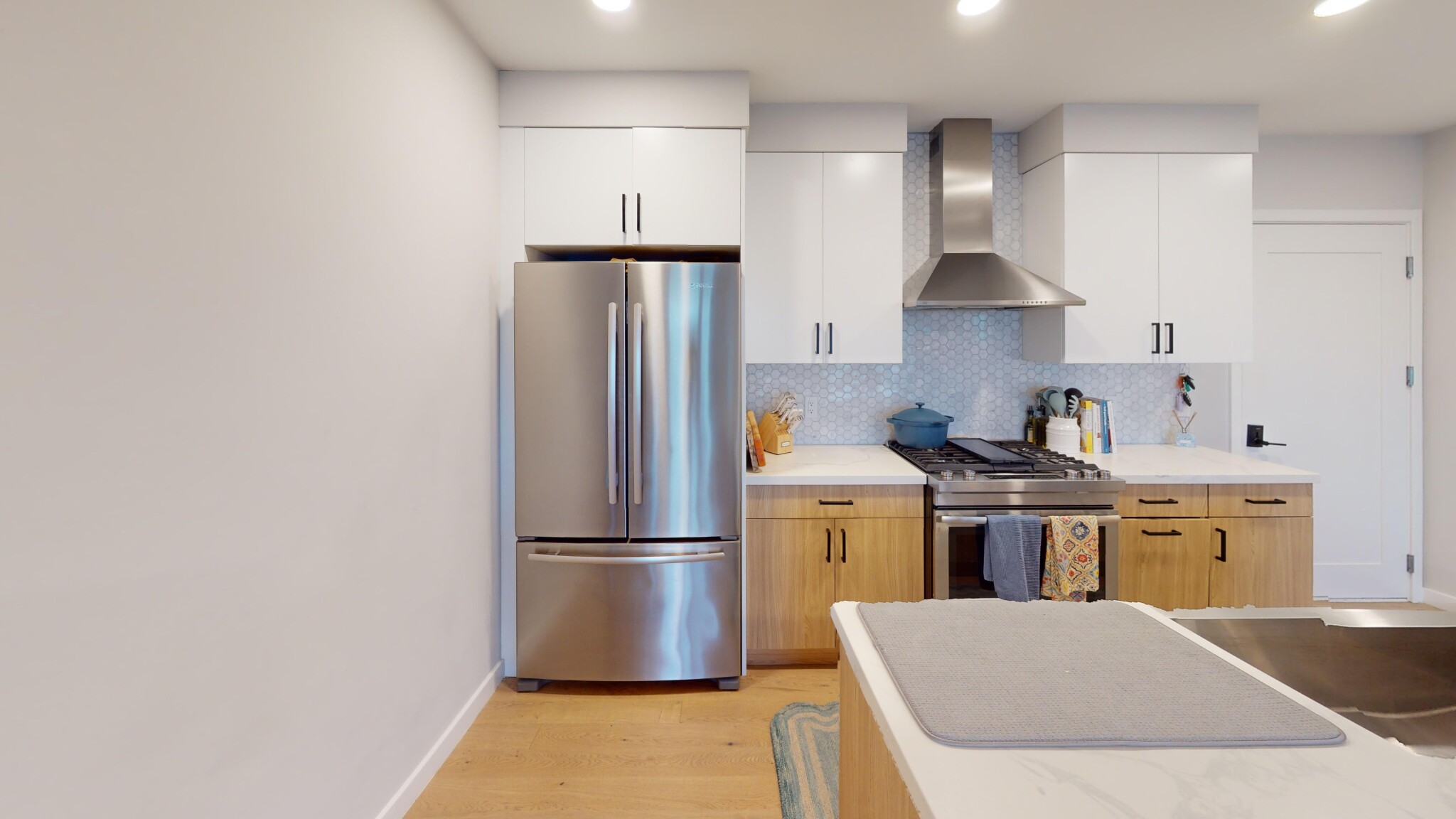 2 bed, 2 bath apartment for rent at 457 West Broadway Unit 402, South Boston — photo 7 of 19