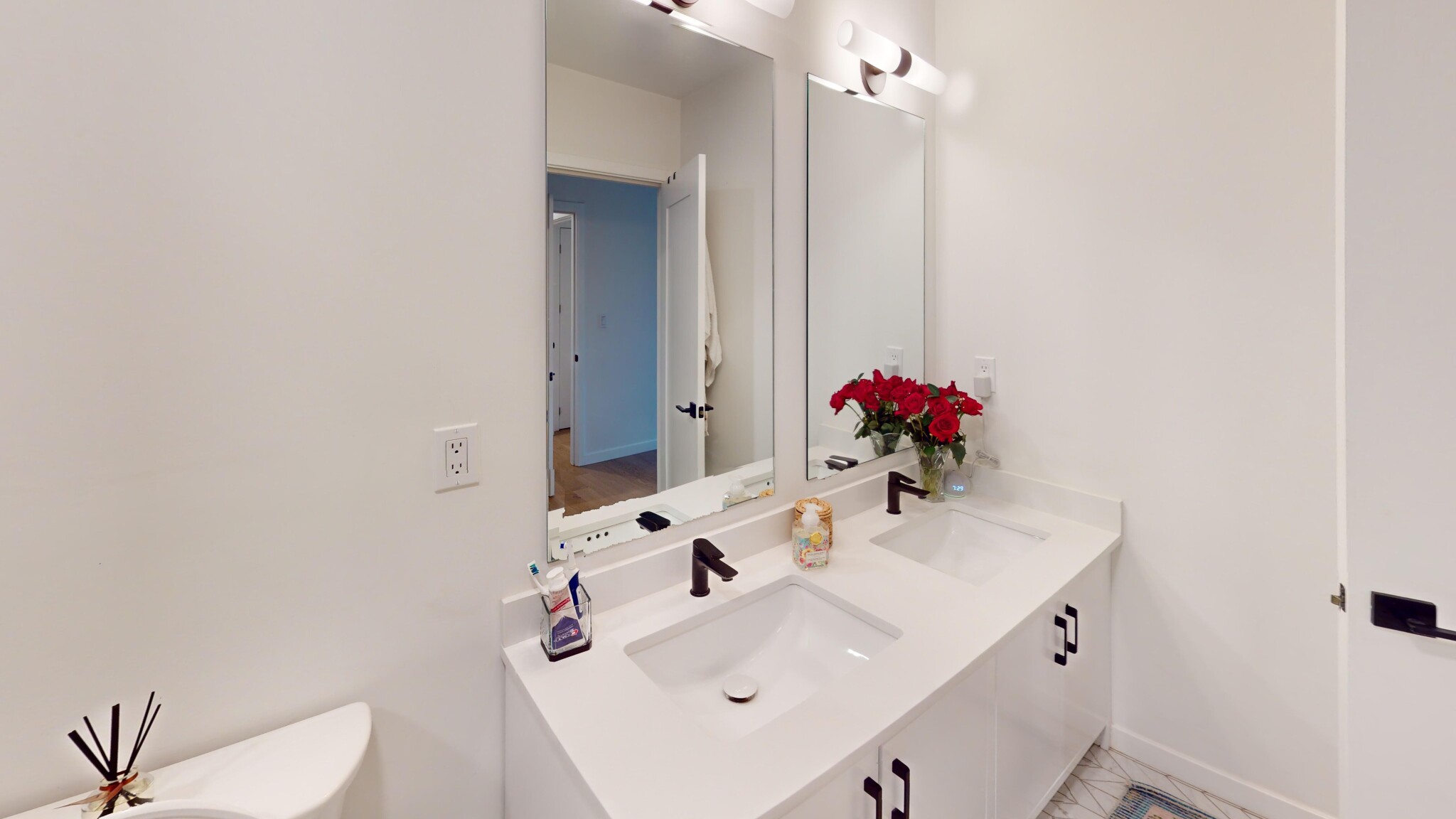 2 bed, 2 bath apartment for rent at 457 West Broadway Unit 402, South Boston — photo 13 of 19