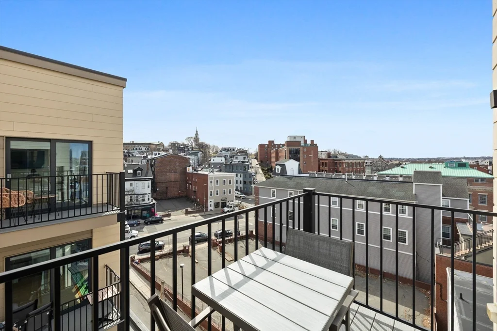 2 bed, 1 bath apartment for rent at 457 West Broadway Unit 506, South Boston — photo 25 of 35