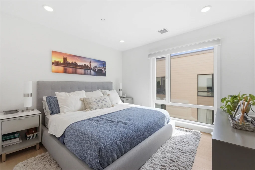 2 bed, 1 bath apartment for rent at 457 West Broadway Unit 506, South Boston — photo 15 of 35