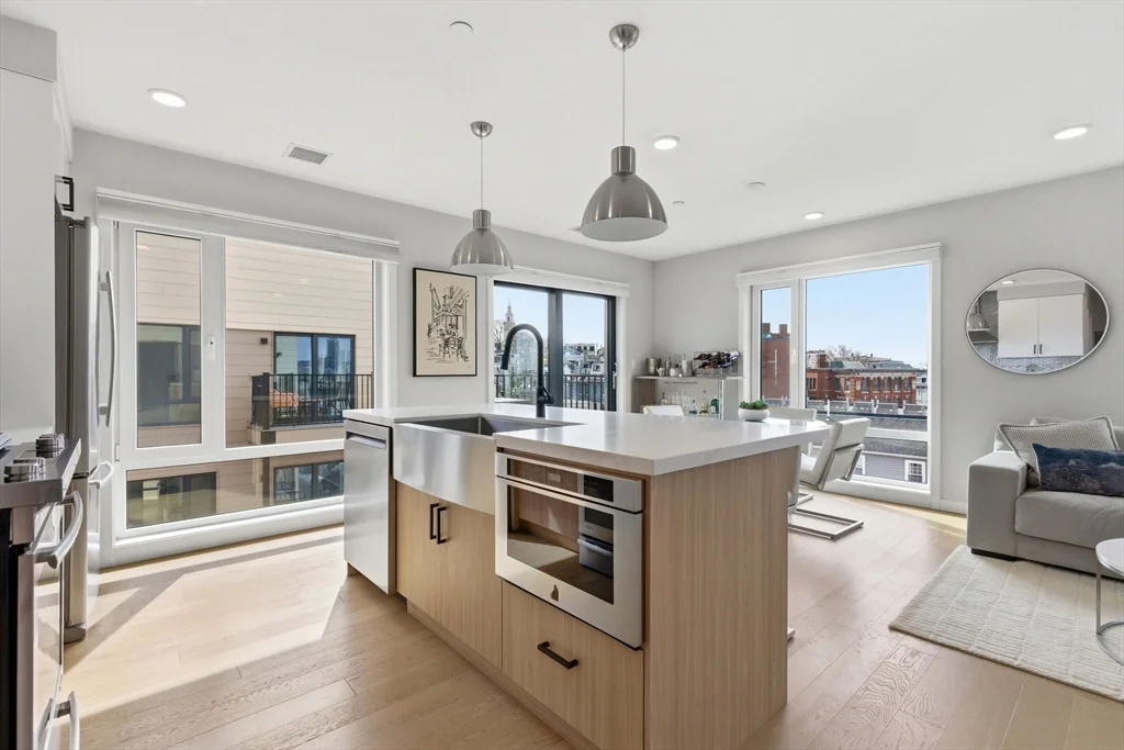 2 bed, 1 bath apartment for rent at 457 West Broadway Unit 506, South Boston — photo 2 of 35