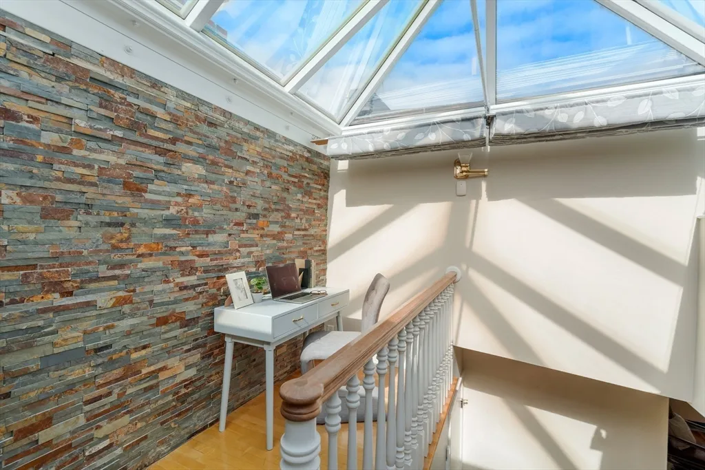 2 bed, 2 bath apartment for rent at 458 Beacon St Unit 6, Back Bay — photo 5 of 16