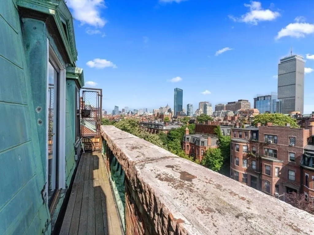 2 bed, 2 bath apartment for rent at 458 Beacon St Unit 6, Back Bay — photo 10 of 16