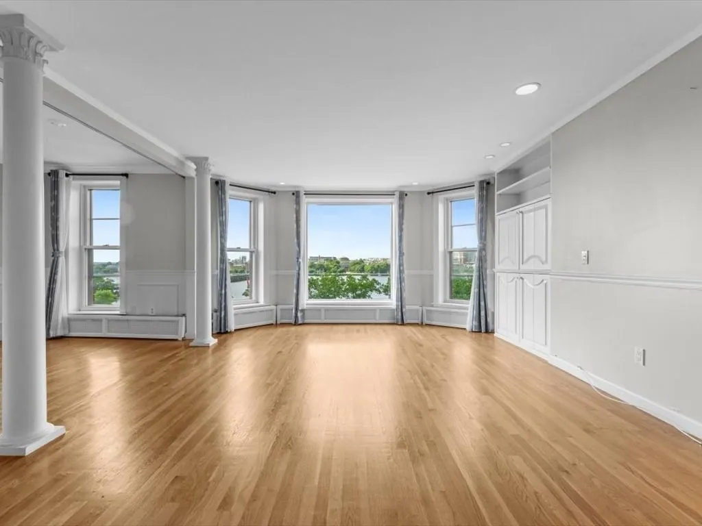 2 bed, 2 bath apartment for rent at 458 Beacon St Unit 6, Back Bay — photo 13 of 16