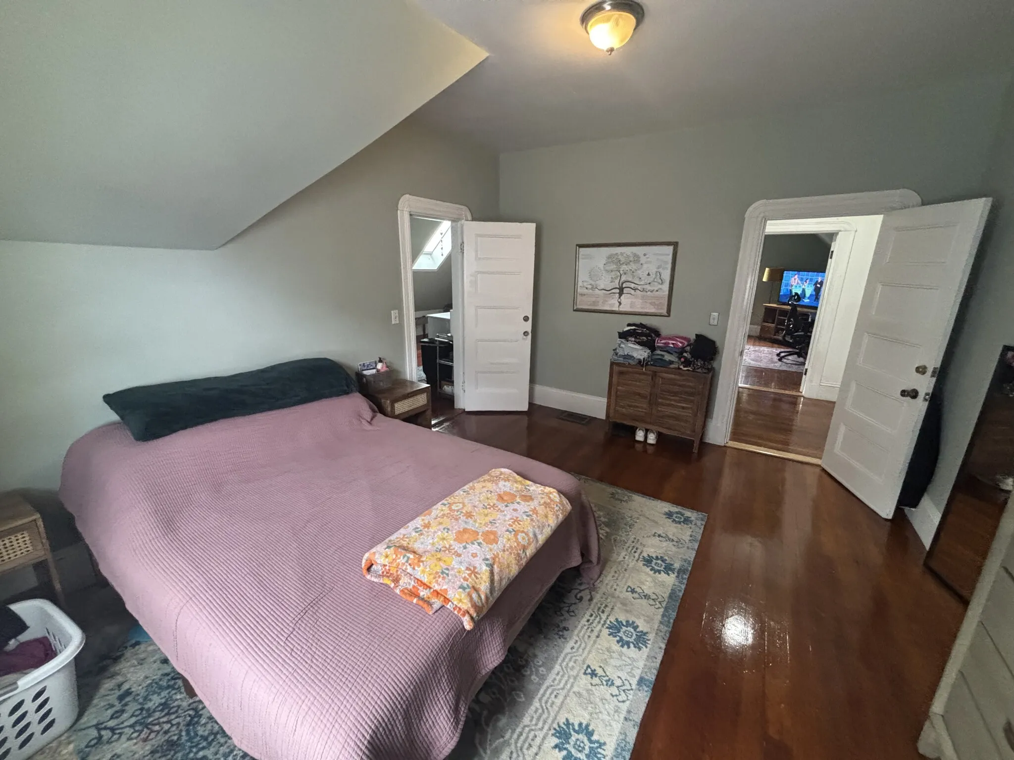 1 bed, 1 bath apartment for rent at 458 Broadway Unit 3, Magoun Square — photo 2 of 8