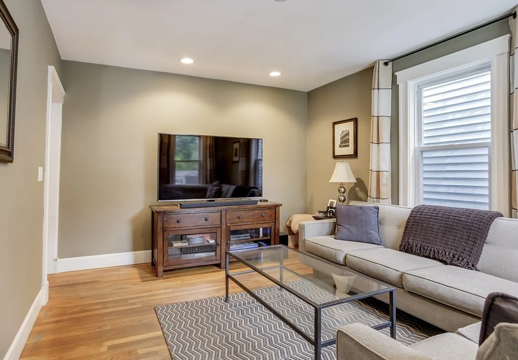 2 bed, 1 bath apartment for rent at 458 E 7th St Unit 2, South Boston — photo 5 of 13