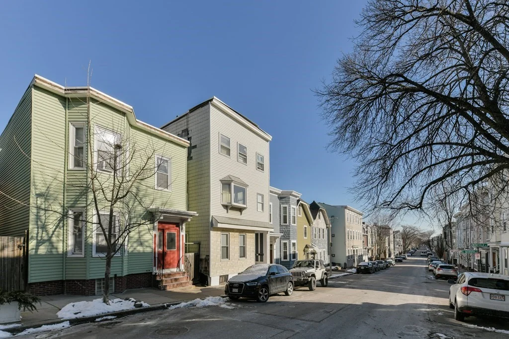 3 bed, 2 bath apartment for rent at 458 E 7th Unit 1, South Boston — photo 17 of 17