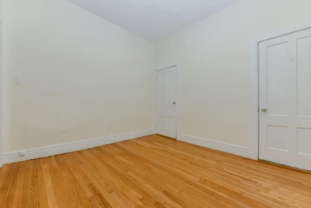 3 bed, 2 bath apartment for rent at 458 E 7th Unit 1, South Boston — photo 11 of 17