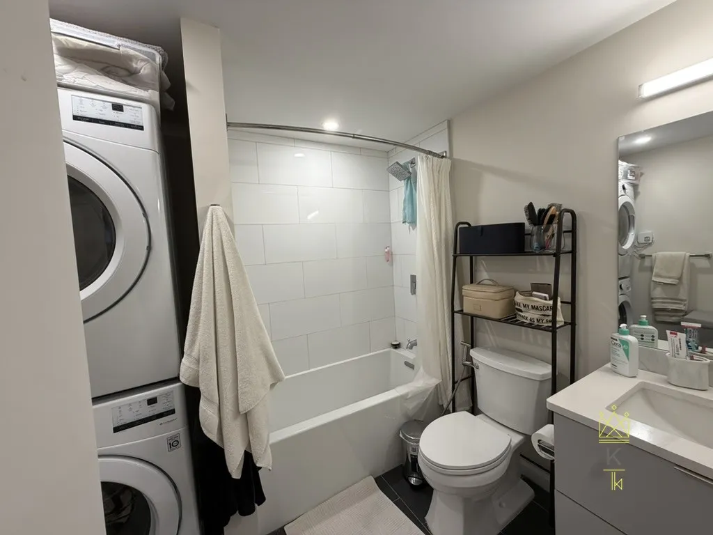 1.5 bed, 1 bath apartment for rent at 458 Washington St Unit 0103, Brighton — photo 6 of 12